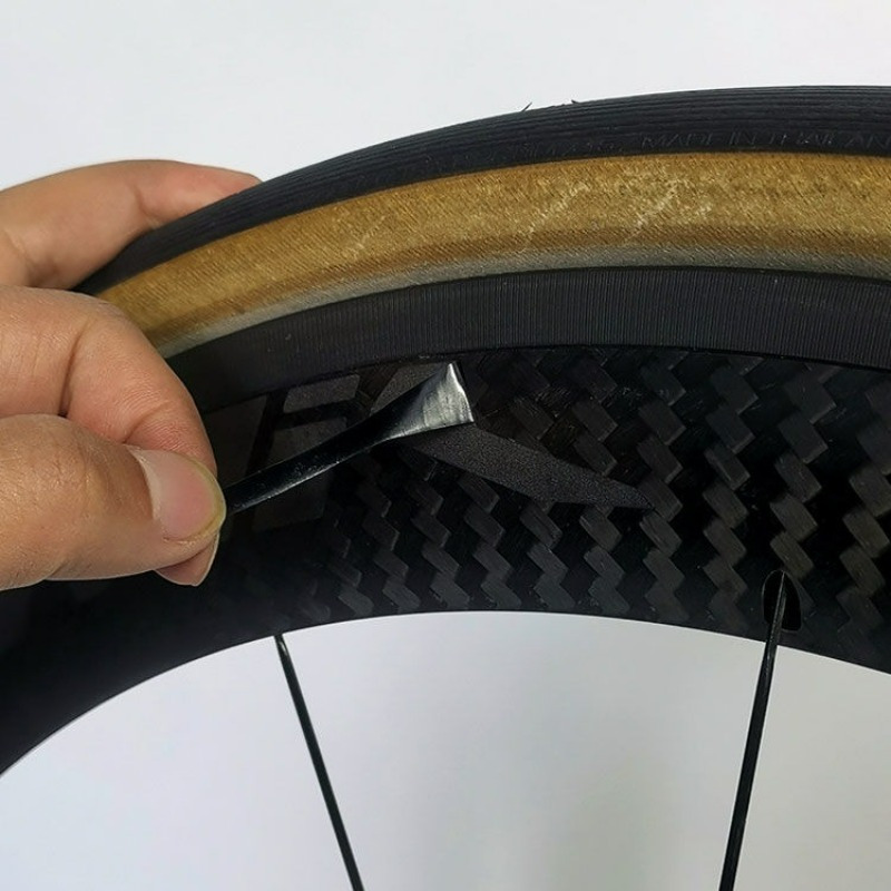 2D platte motorhelm sticker 9  - Mountain Biking Helmet recensie en prijs