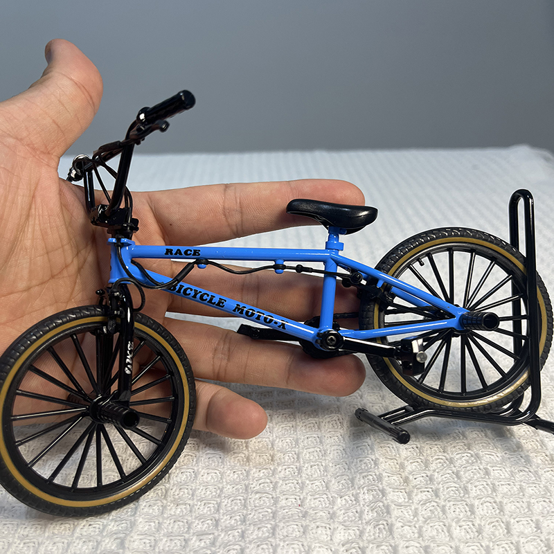 1:8 Mini Model Legering Fiets  - Mountain Biking Gifts recensie en prijs
