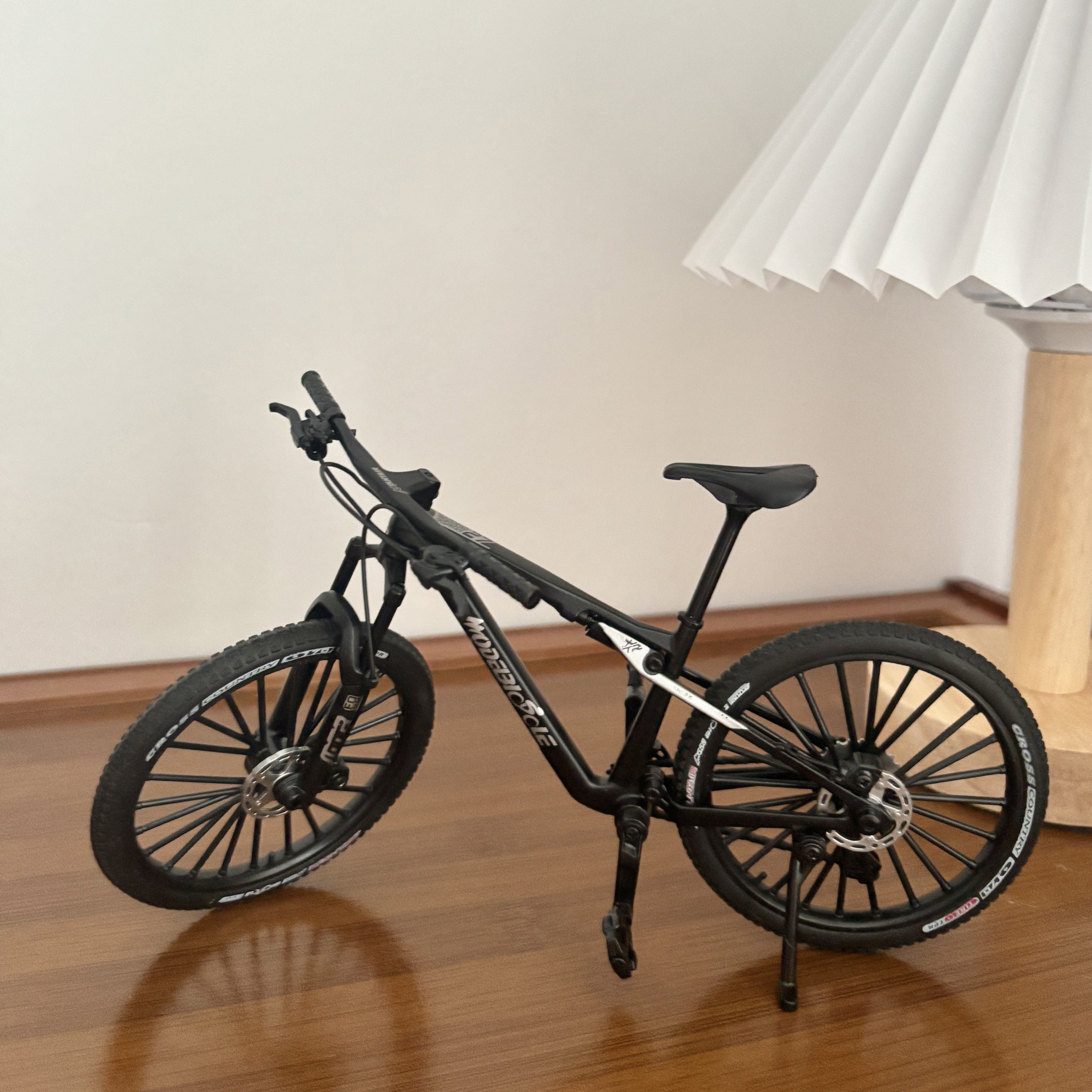 1: 8 Mini Model Fiets Legering - Mountain Biking Gifts recensie en prijs
